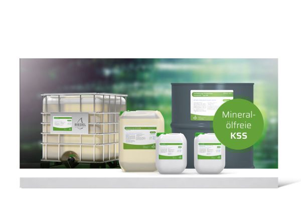 Riedel Schmierstoffe GmbH | 3D-Visualisierung Verpackungen Riedel Schmierstoffe GmbH | 3D-Visualisierung Verpackungen