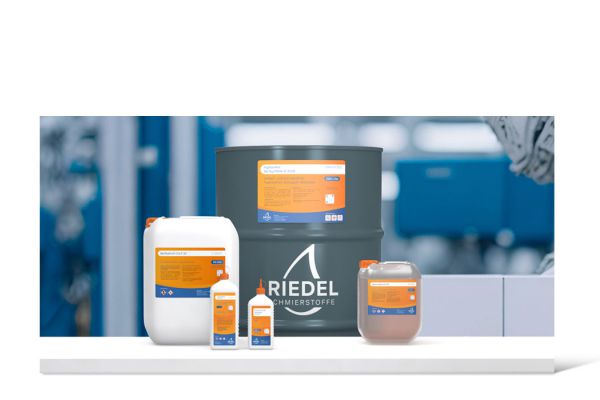 Riedel Schmierstoffe GmbH | 3D-Visualisierung Verpackungen Riedel Schmierstoffe GmbH | 3D-Visualisierung Verpackungen