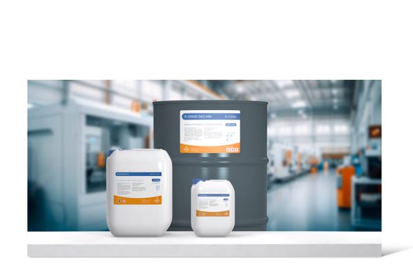 Riedel Schmierstoffe GmbH | 3D-Visualisierung Verpackungen Riedel Schmierstoffe GmbH | 3D-Visualisierung Verpackungen