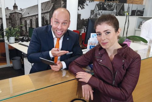 „Making of“-Bild vom Volksbank-Film – die Hauptdarsteller